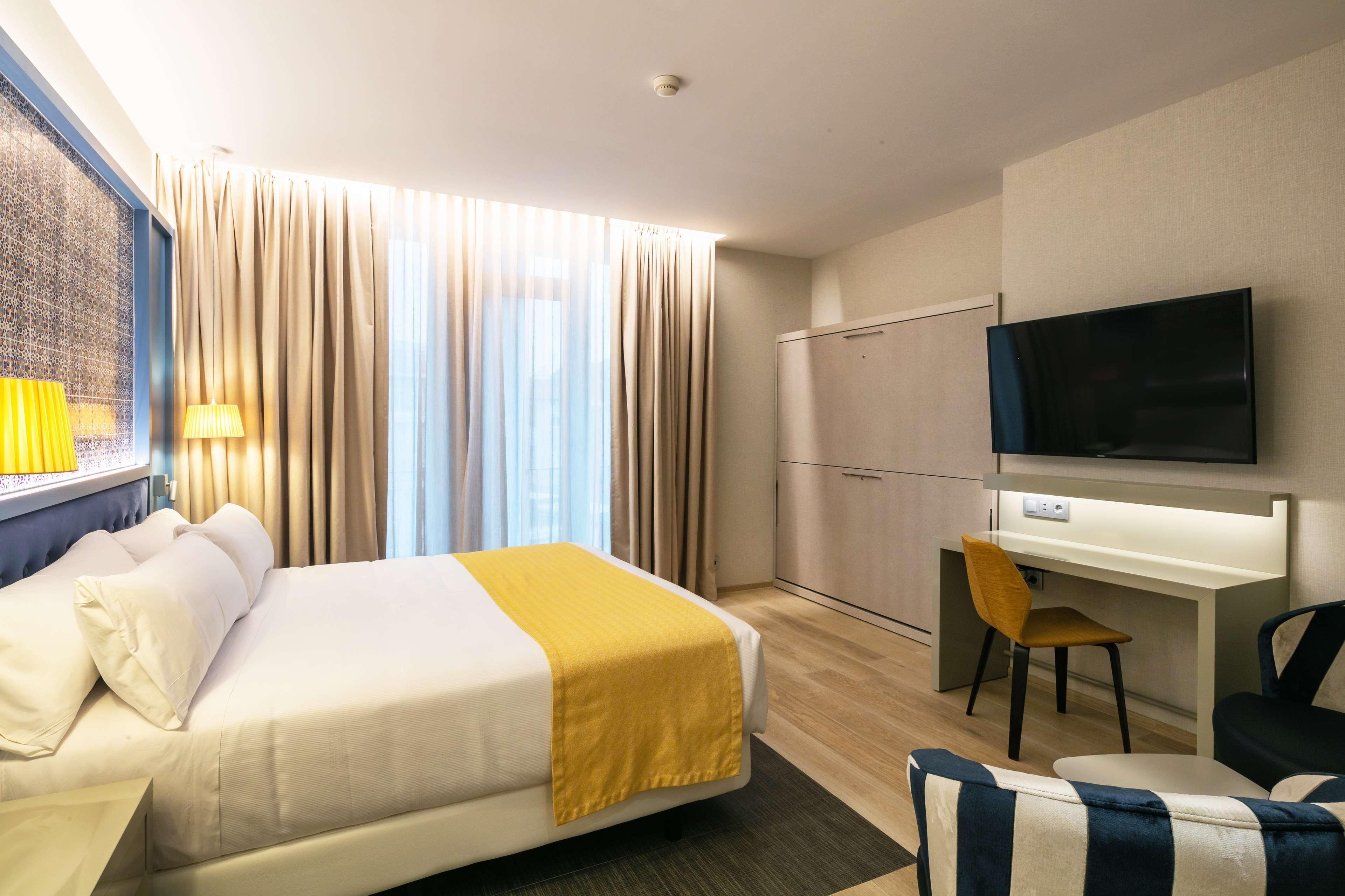 Catalonia Porto Hotel Luaran gambar
