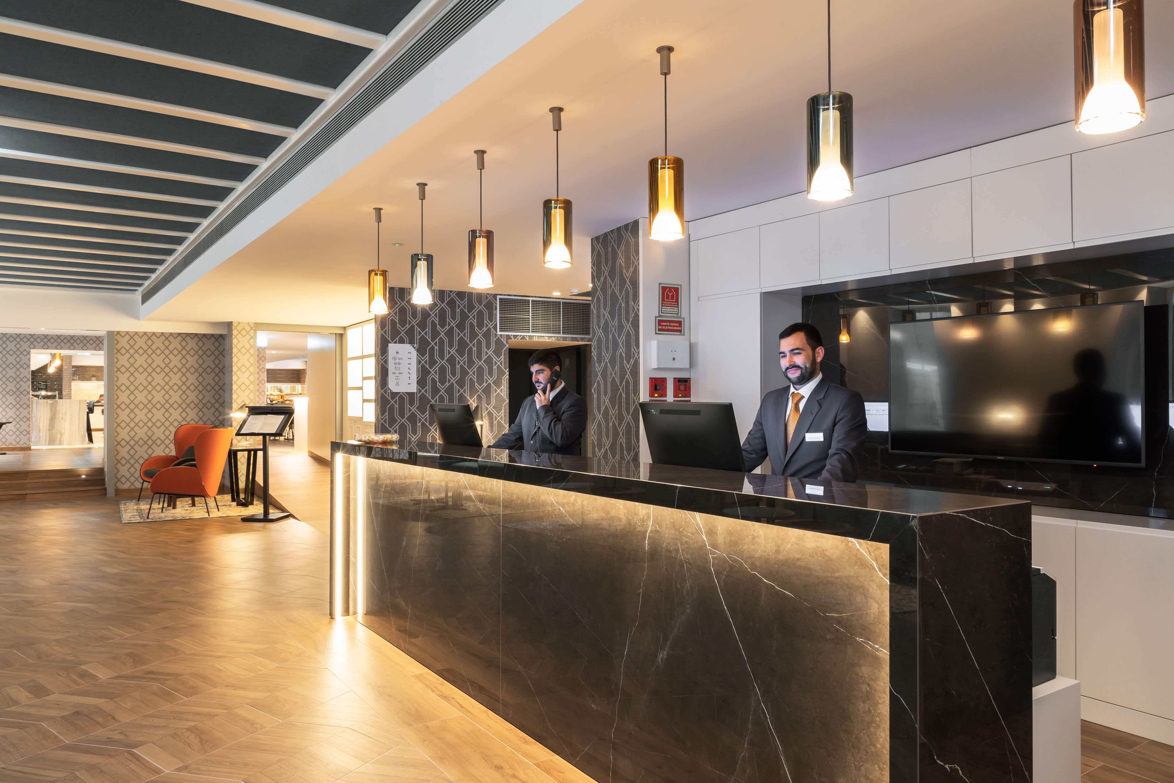 Catalonia Porto Hotel Luaran gambar