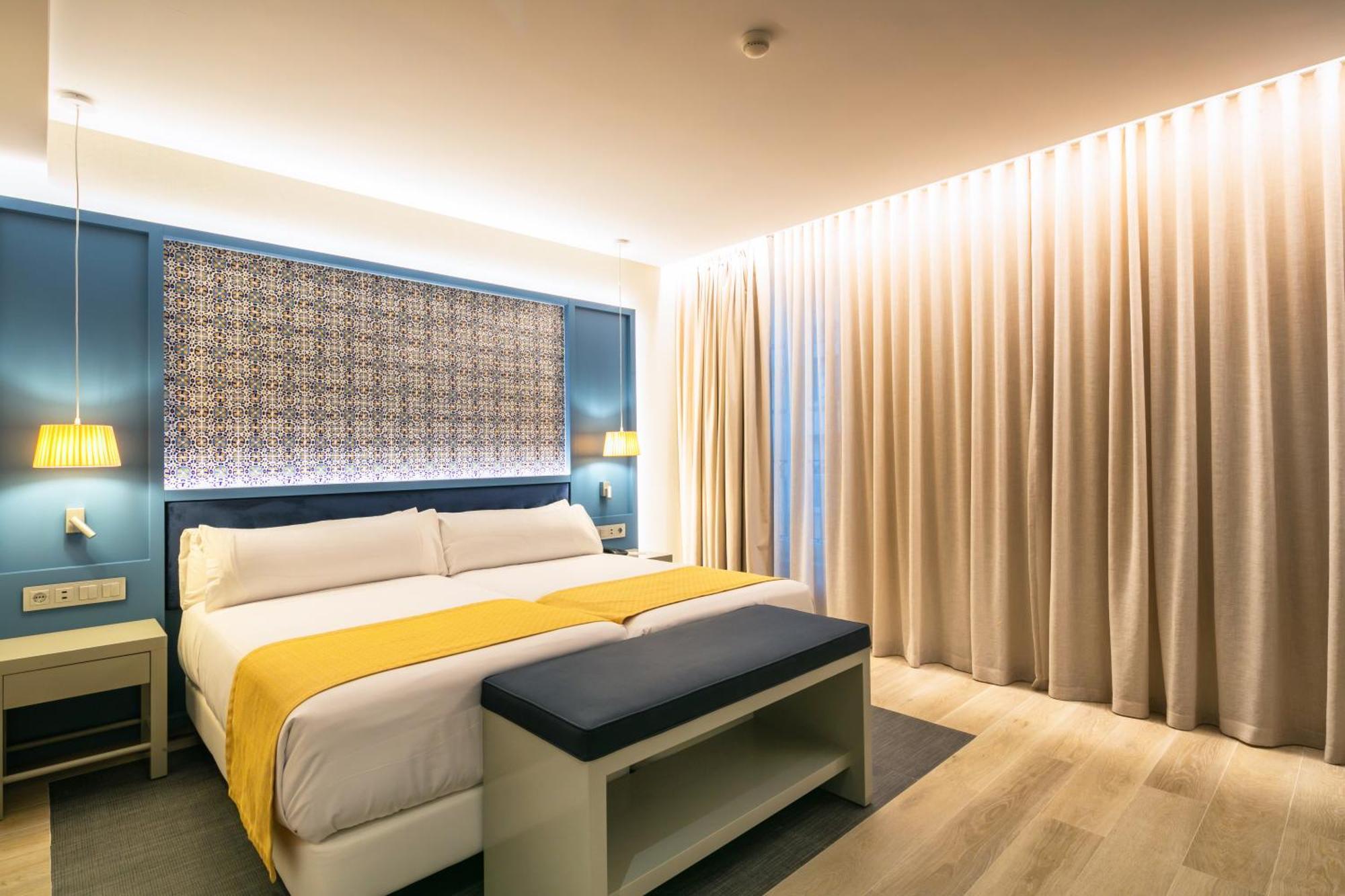 Catalonia Porto Hotel Bilik gambar